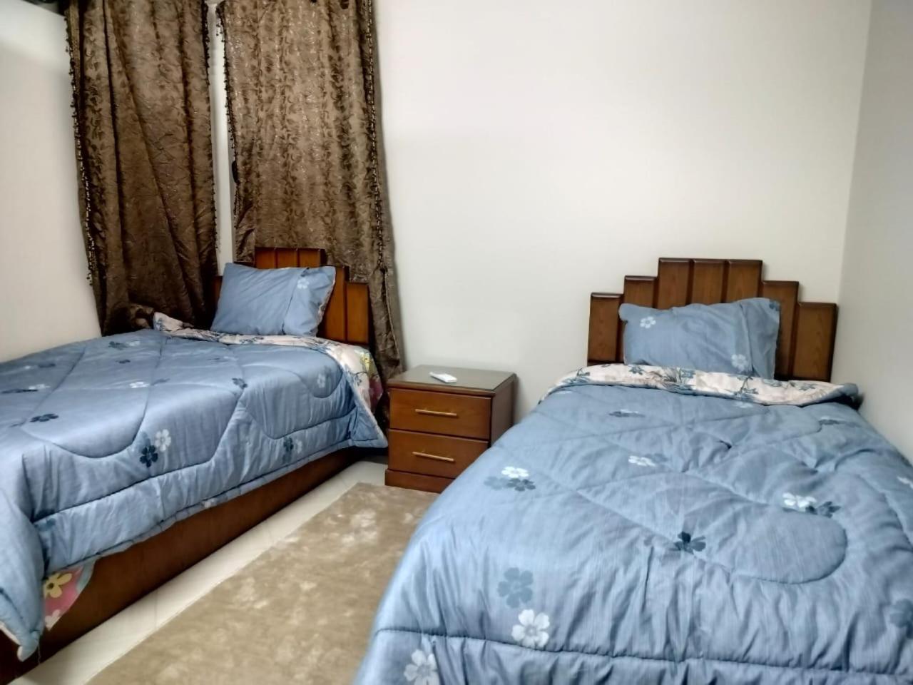 Three Bedrooms In Cairo